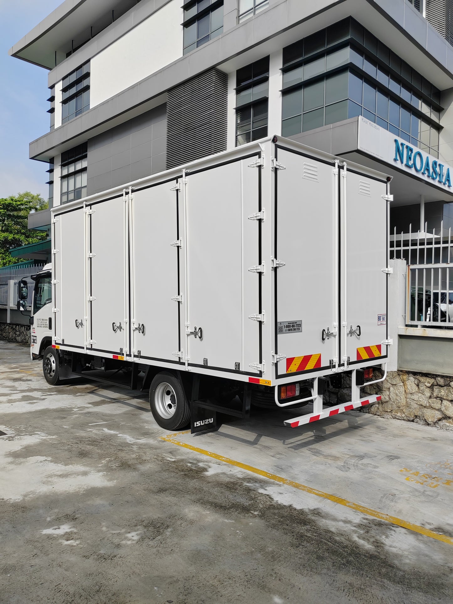 2025 Malaysia ISUZU NPR155 ALUMINIUM BOX VAN