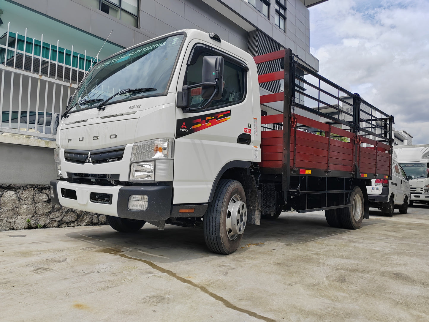 2025 Mitsubishi FUSO TF Canter 150ER Wooden Cargo