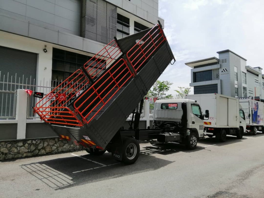 2025 Malaysia FUSO TF CANTER 150 17ft WOODEN TIPPER